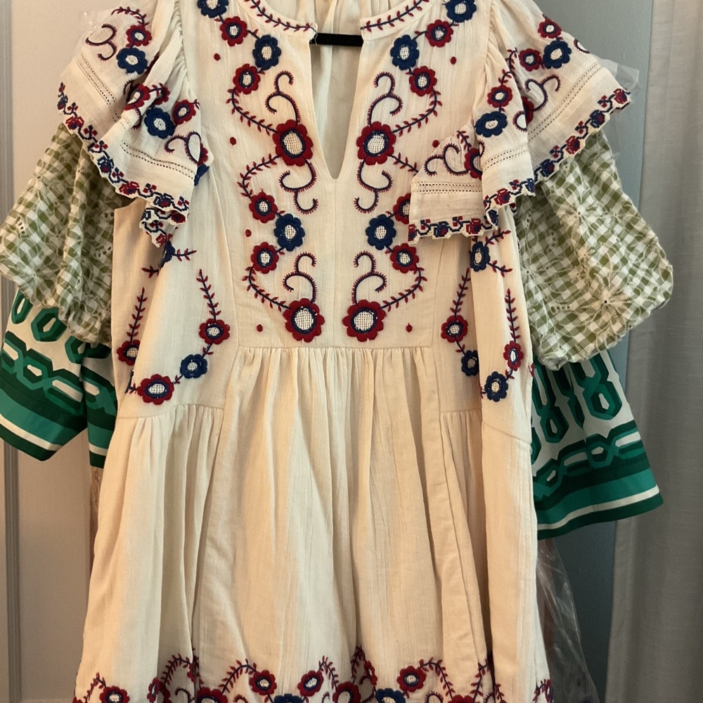 SEA NY Embroidered Cream Dress with Red & Blue Floral Accents